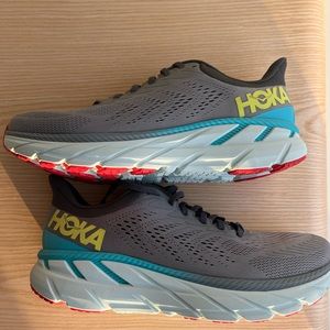 Men’s Hoka Clifton 7 NWOT SIZE 10